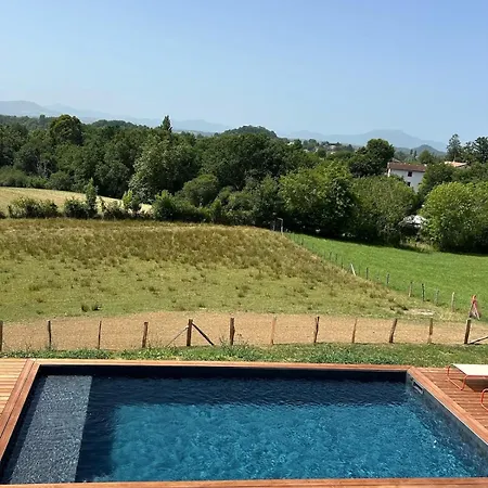 Villa Etamendia - Piscine Vu Montagne Saint-Pierre-dʼIrube