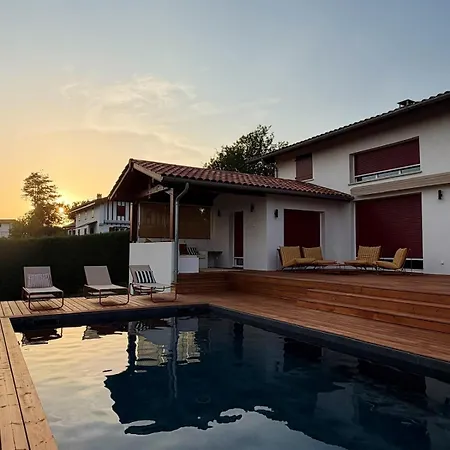 Villa Villa Etamendia - Piscine Vu Montagne Saint-Pierre-dʼIrube